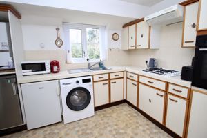 Kitchen- click for photo gallery